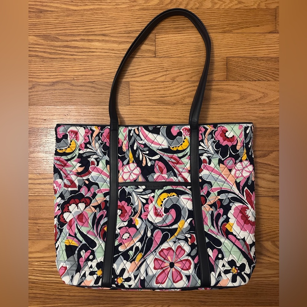Vera Bradley Tote Mod Paisley